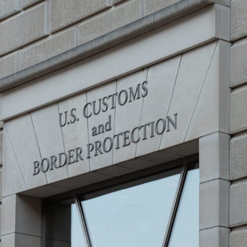 U.S. Government asks Court to End Asylum Limits with a Short Delay