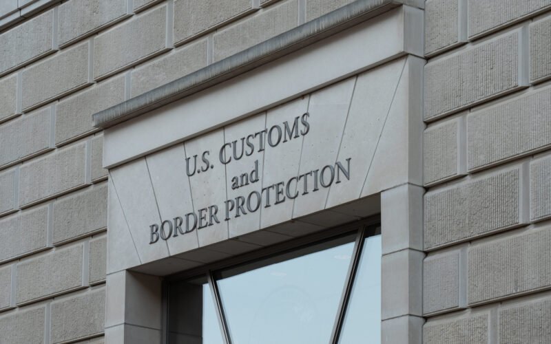 U.S. Government asks Court to End Asylum Limits with a Short Delay